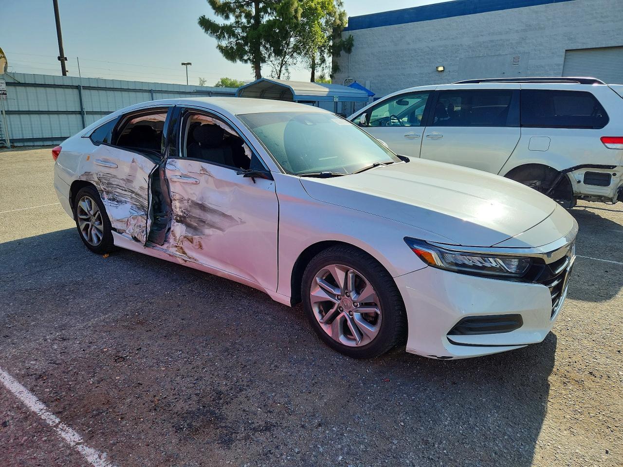 2018 HONDA ACCORD