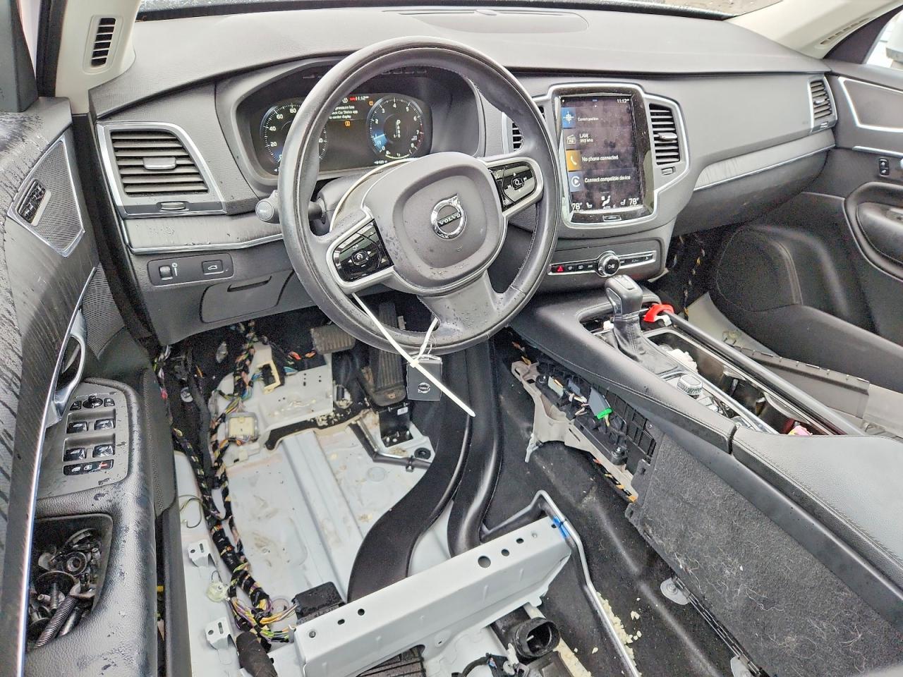 2020 VOLVO XC90