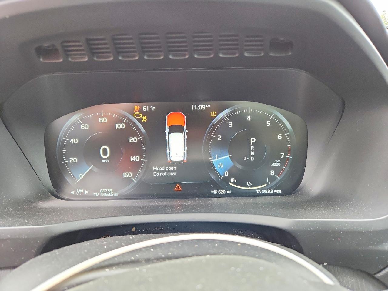 2020 VOLVO XC90