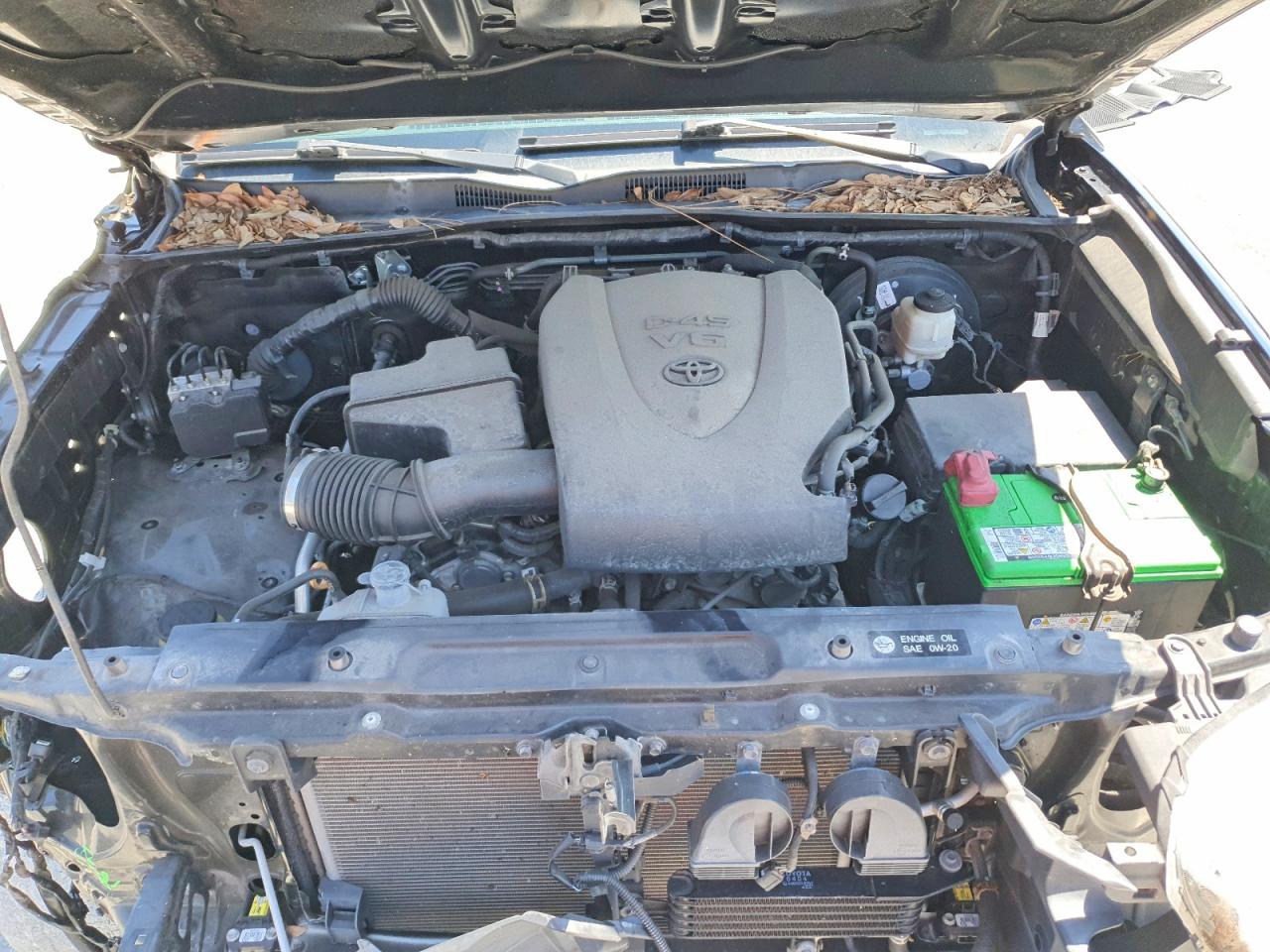 2018 TOYOTA TACOMA