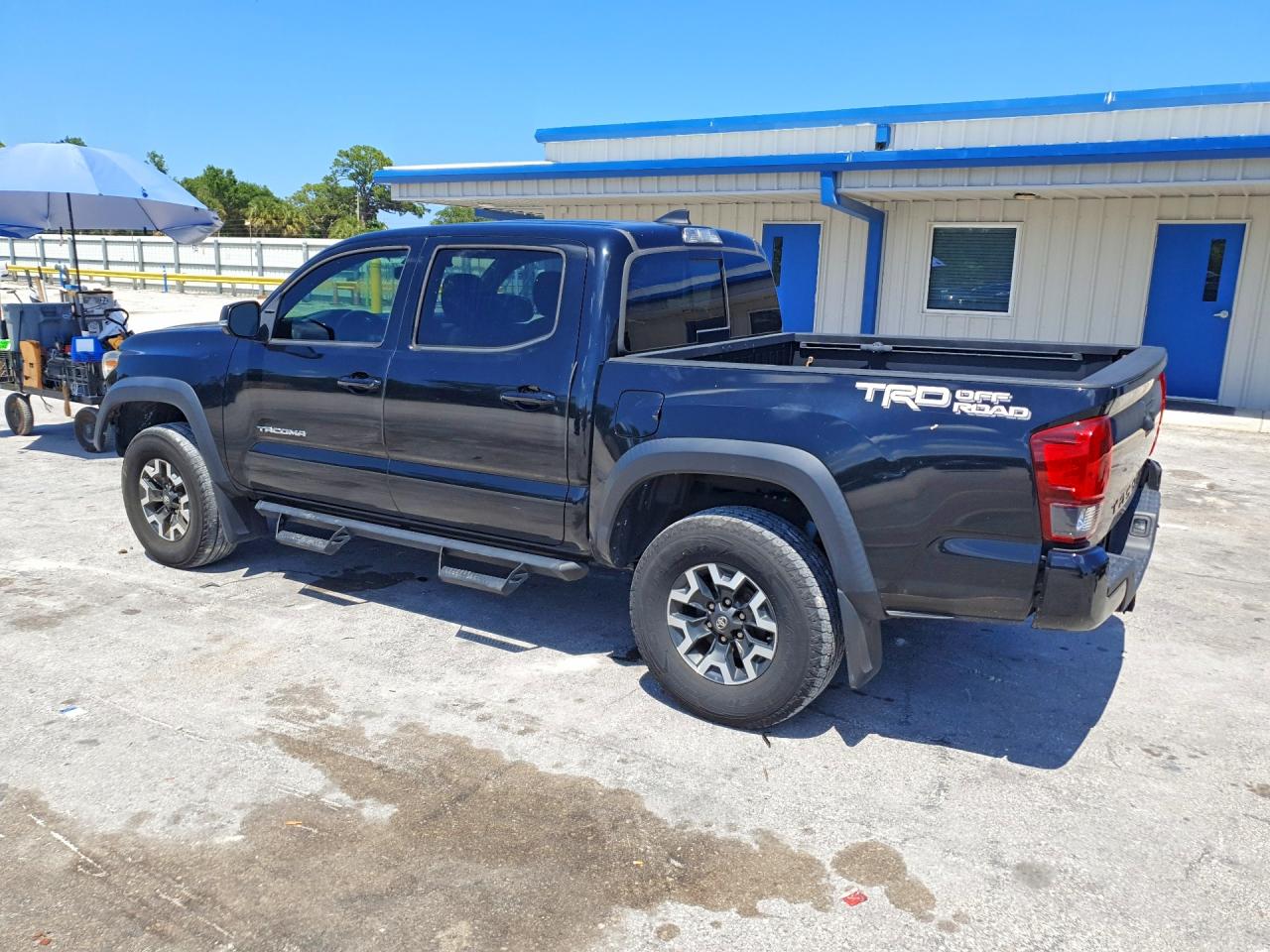 2018 TOYOTA TACOMA