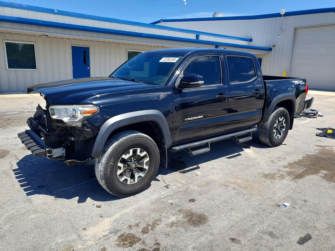 2018 TOYOTA TACOMA