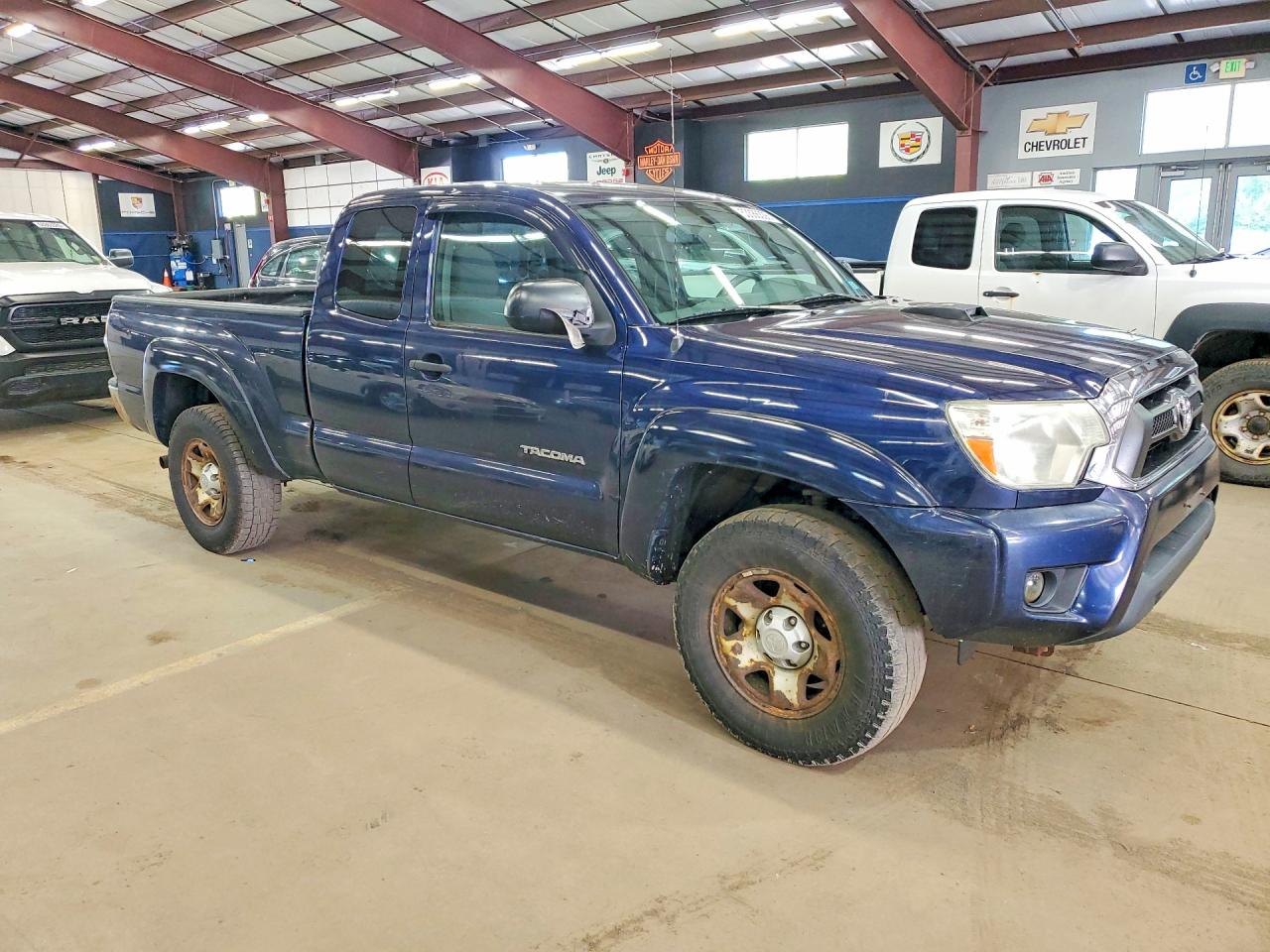 2012 TOYOTA TACOMA