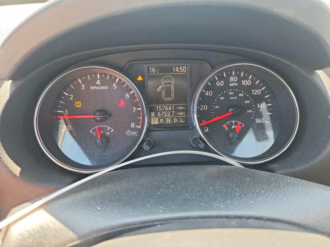 2011 NISS ROGUE