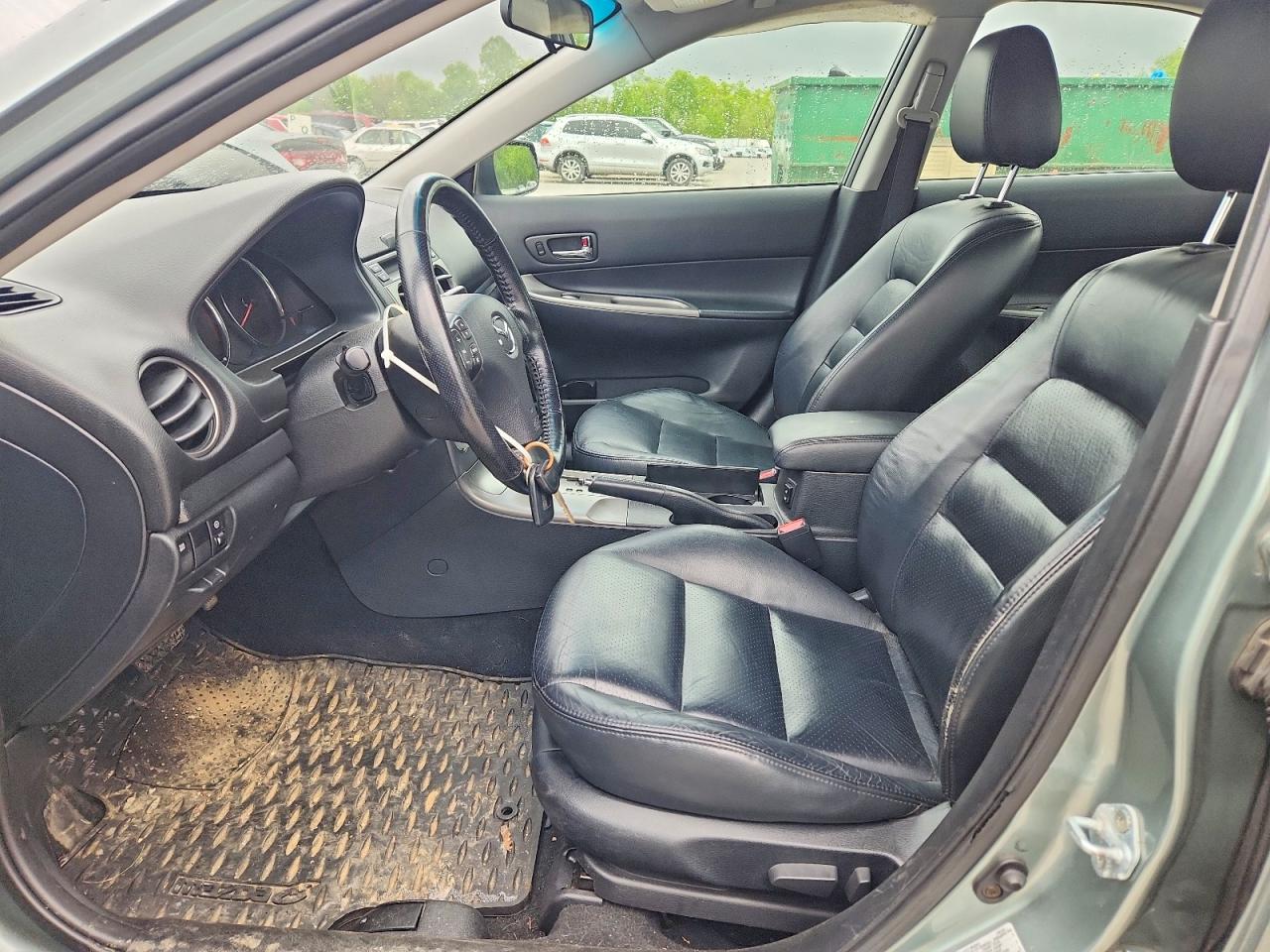 2004 MAZDA 6