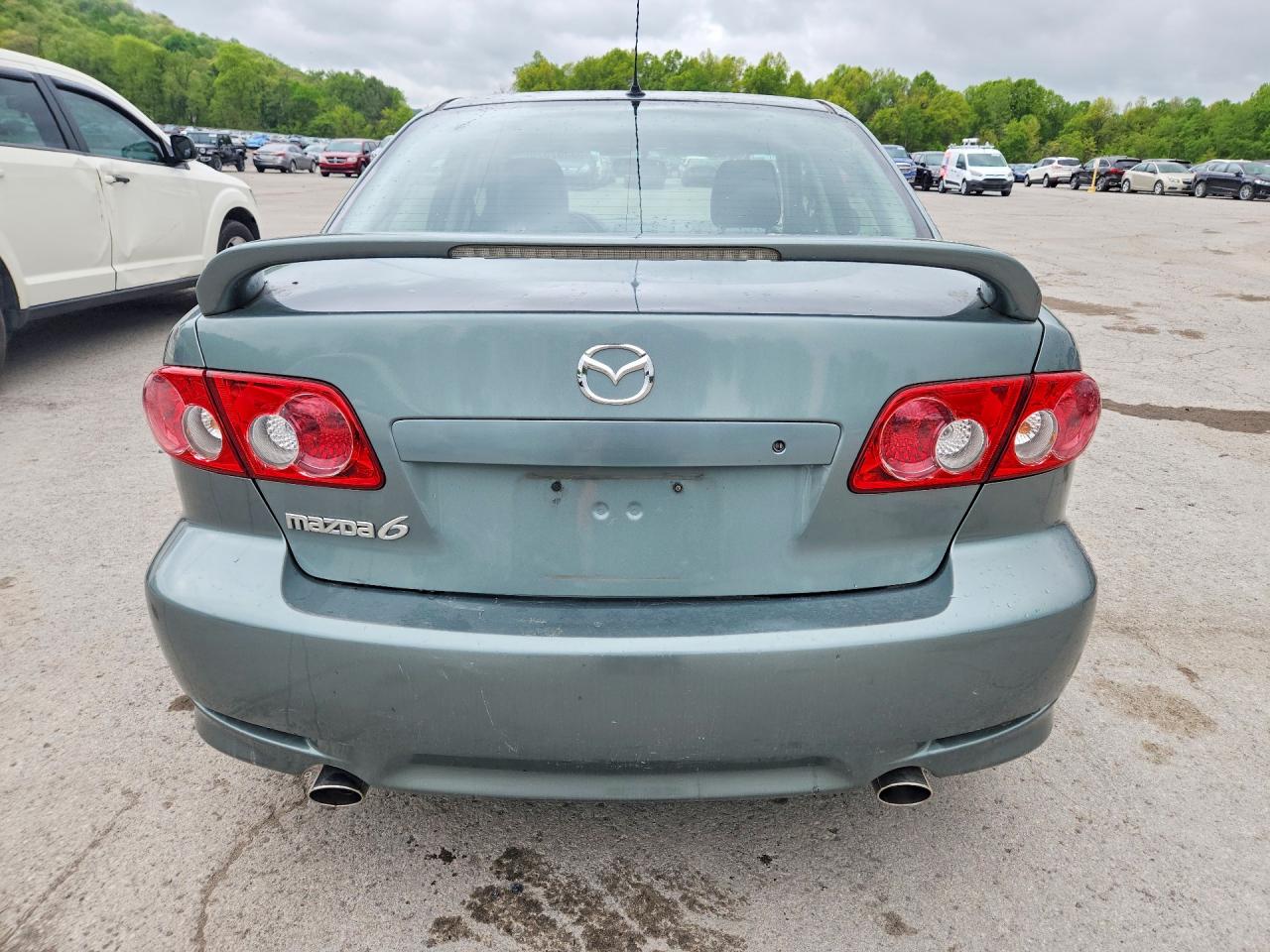 2004 MAZDA 6