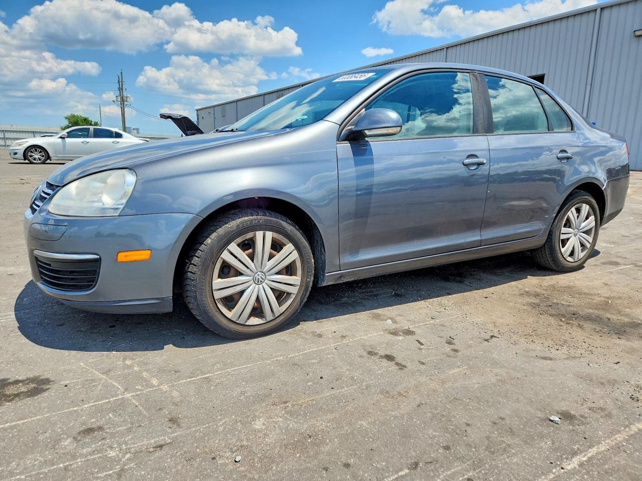 2010 VOLKSWAGEN JETTA