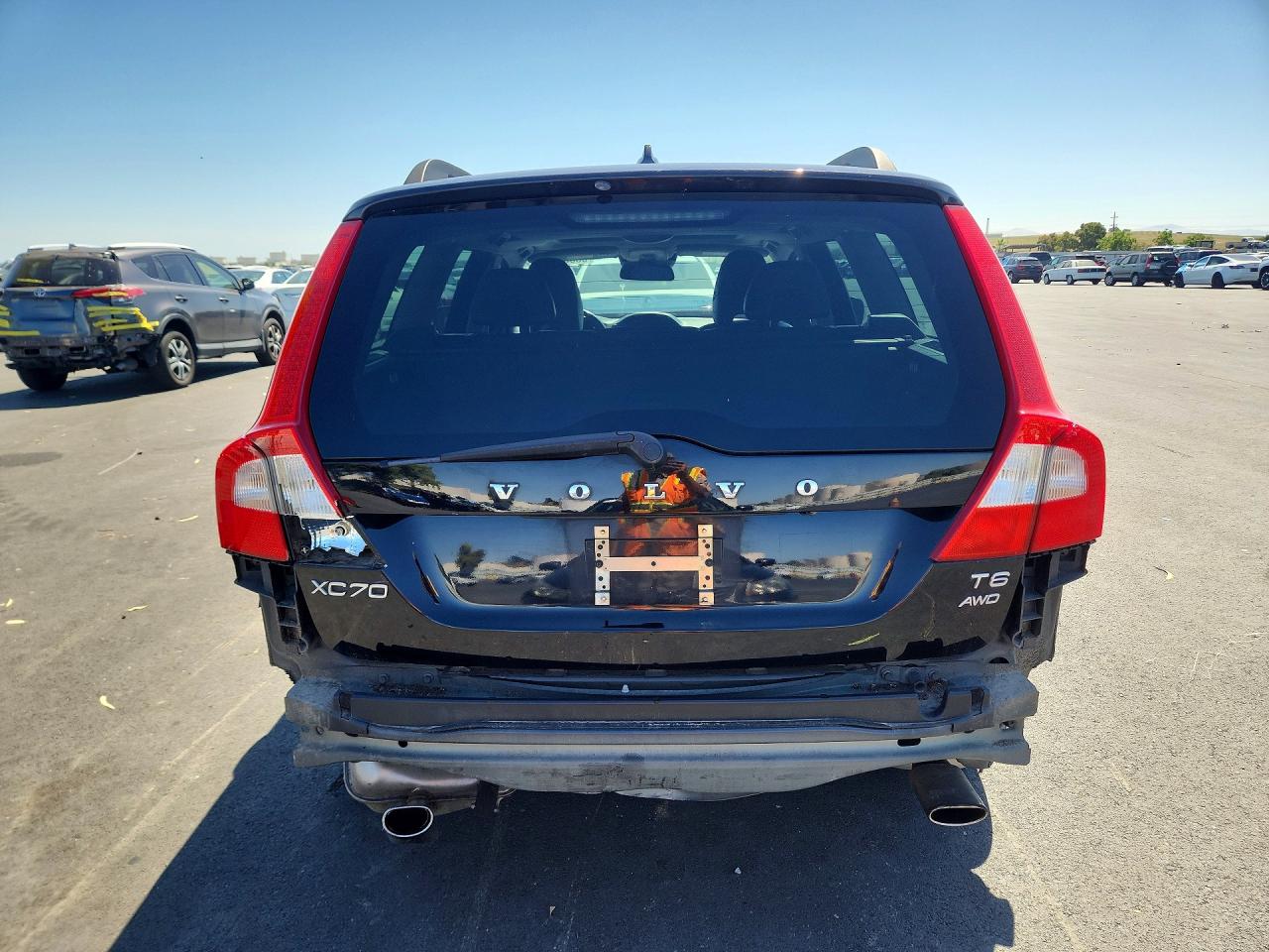 2012 VOLVO XC70