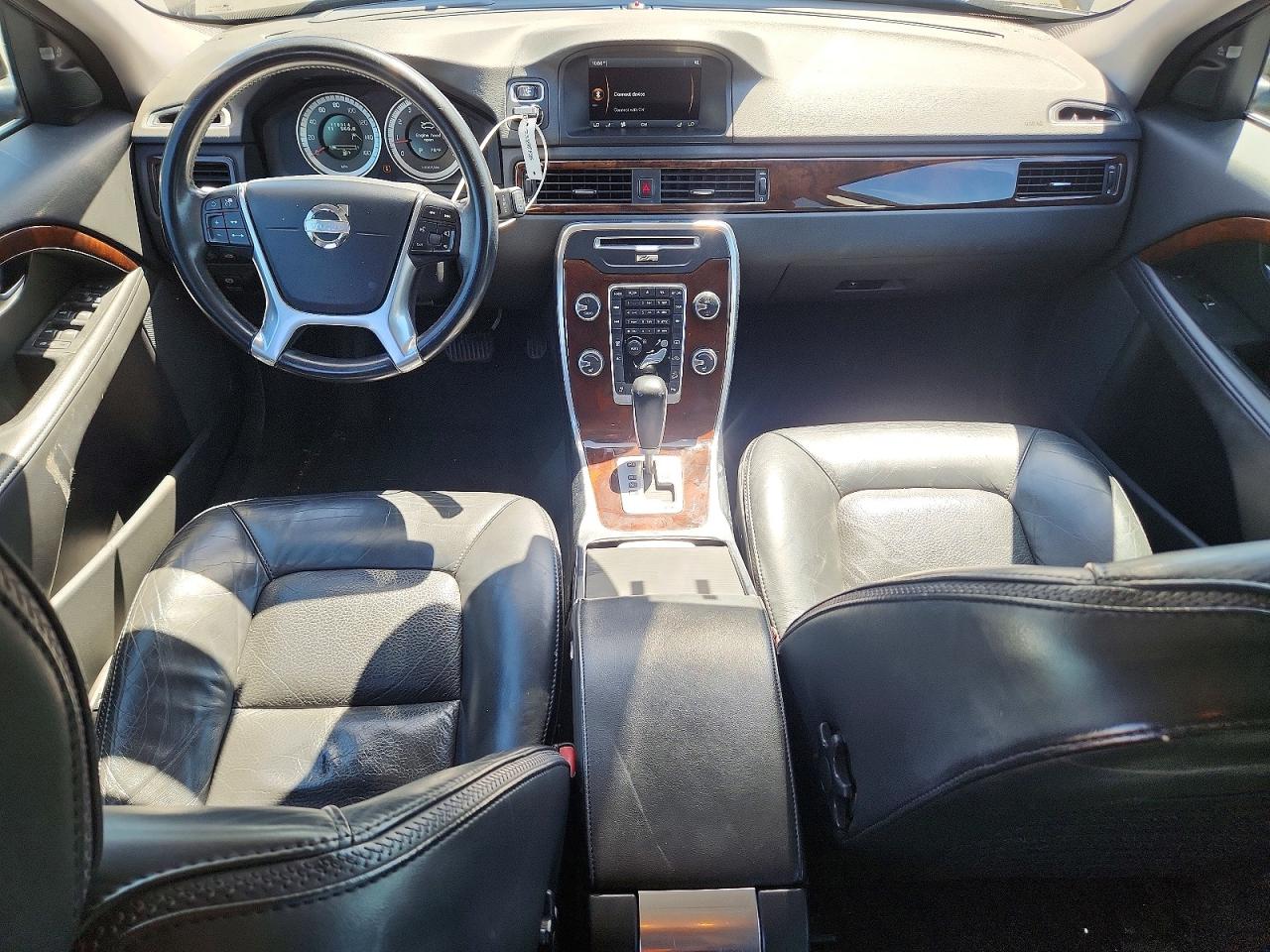 2012 VOLVO XC70