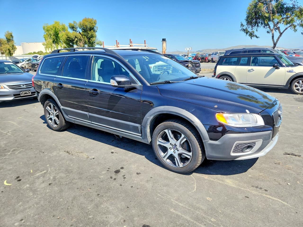 2012 VOLVO XC70