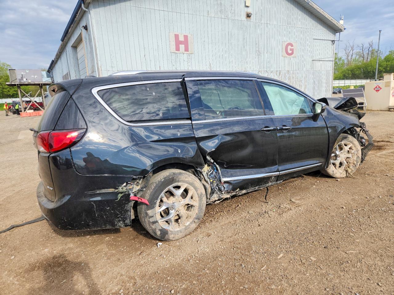 2019 CHRYSLER PACIFICA
