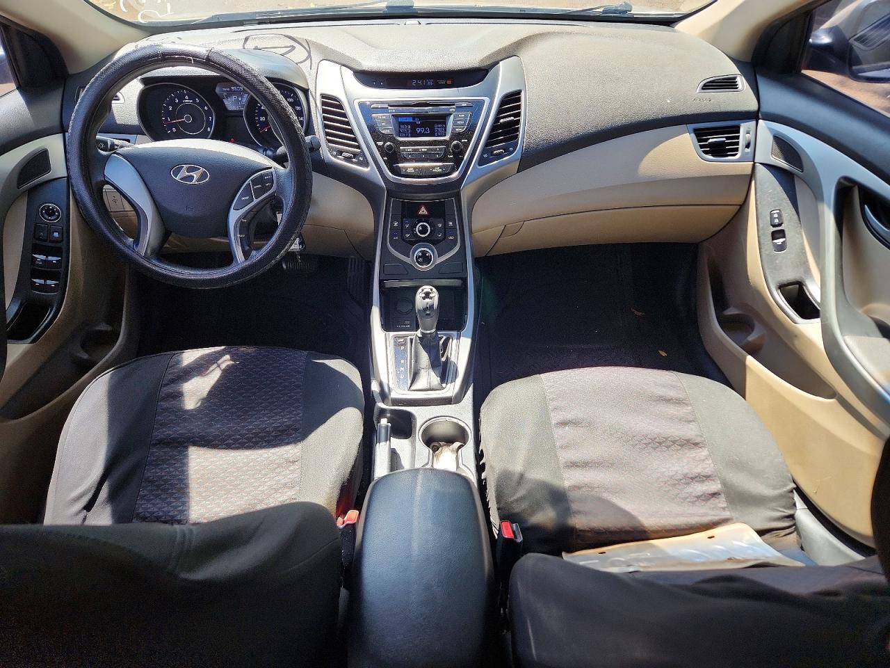 2016 HYUNDAI ELANTRA