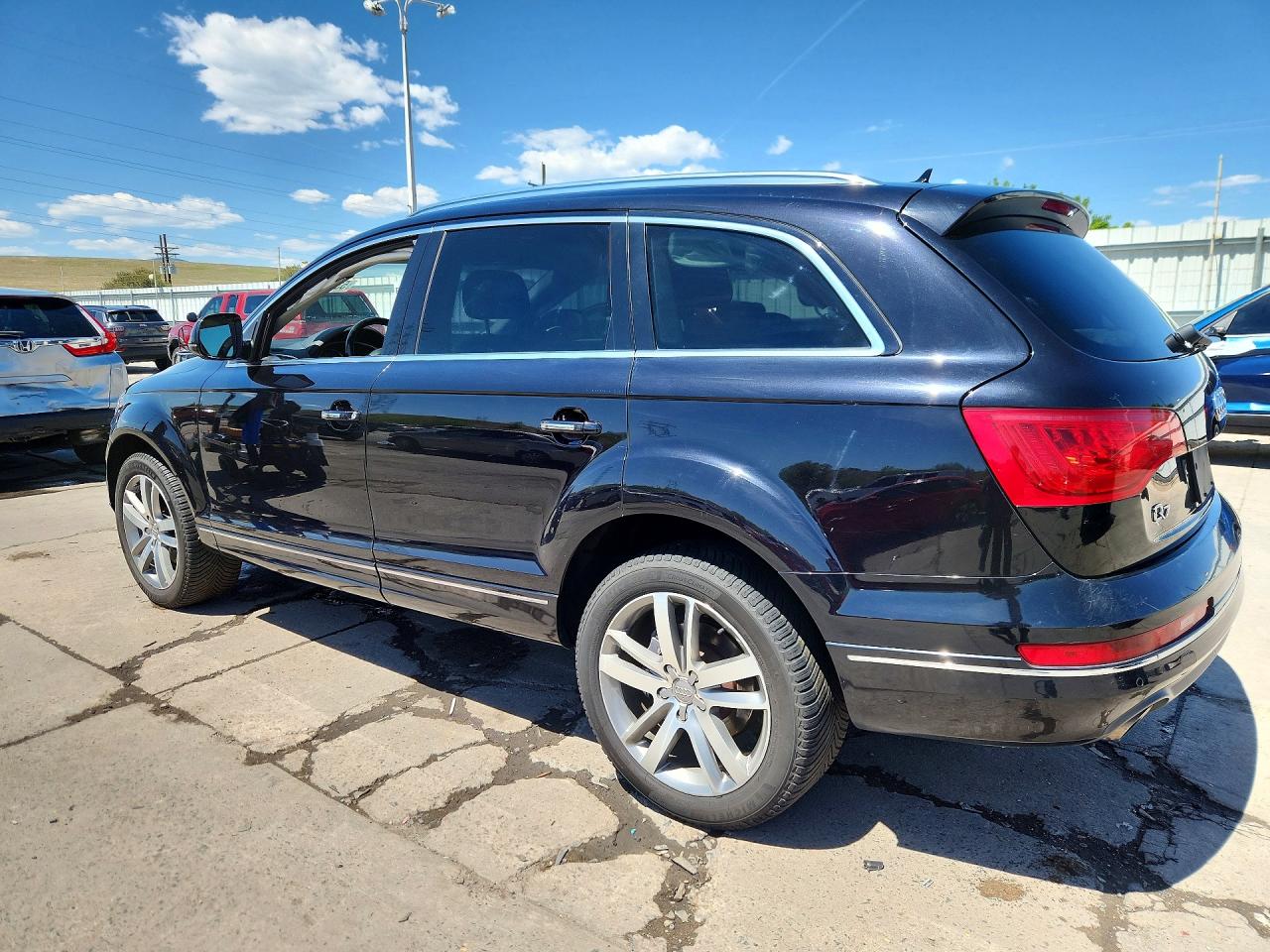 2011 AUDI Q7