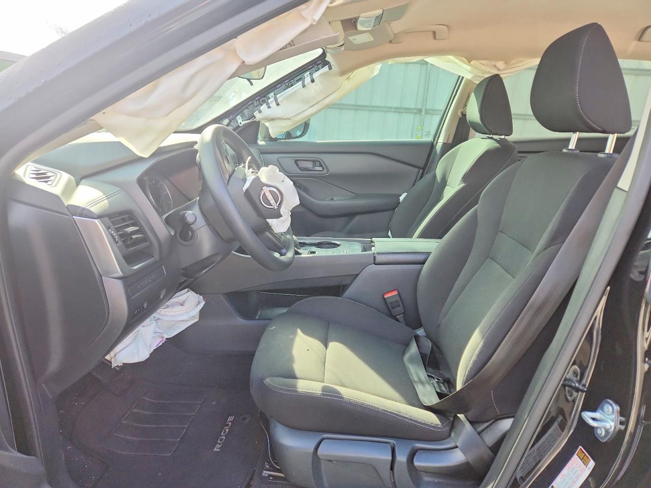 2025 NISSAN ROGUE