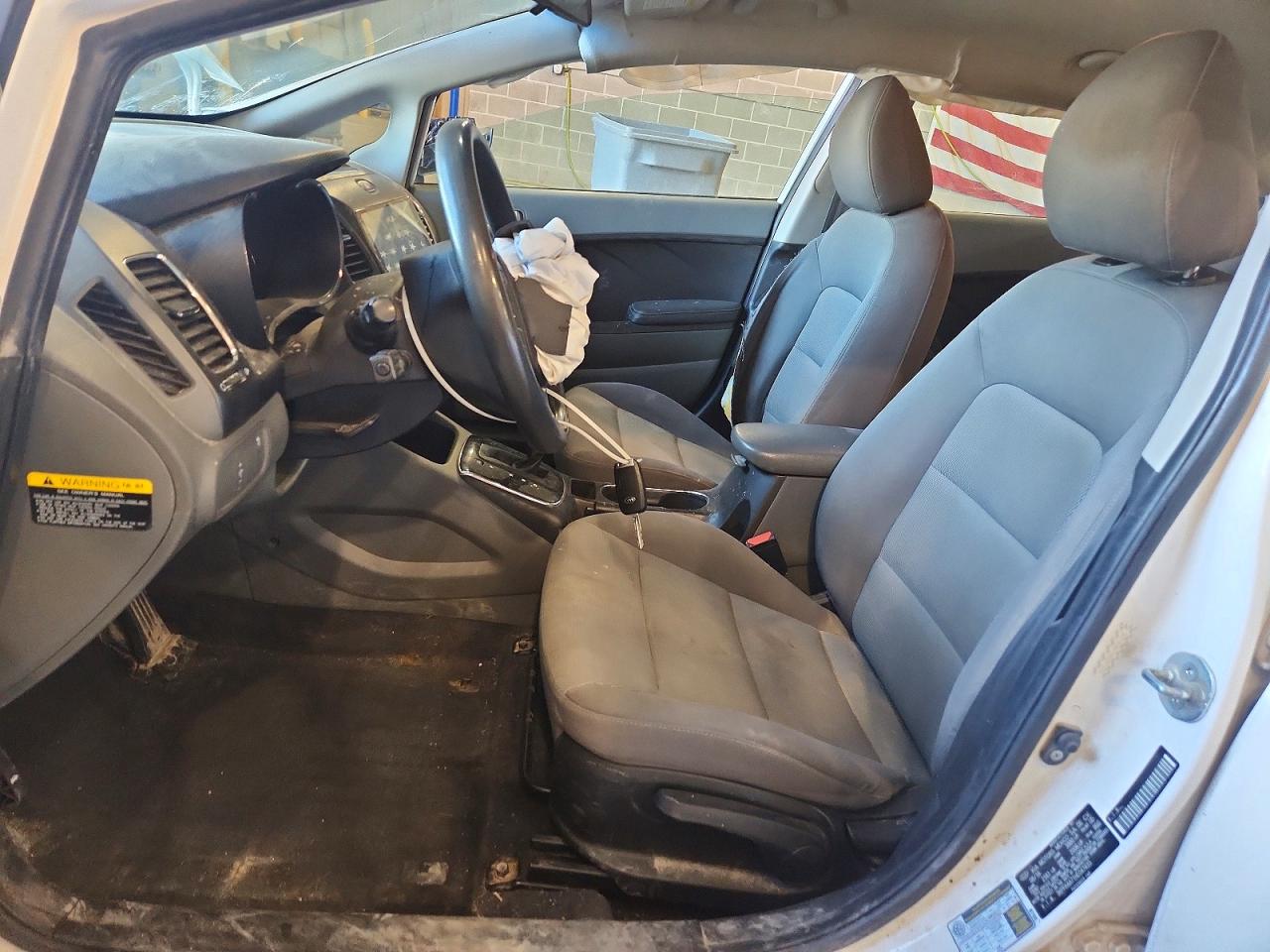 2017 KIA FORTE