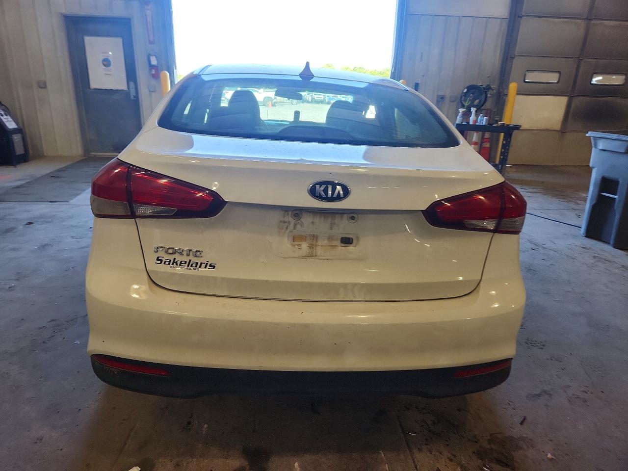 2017 KIA FORTE
