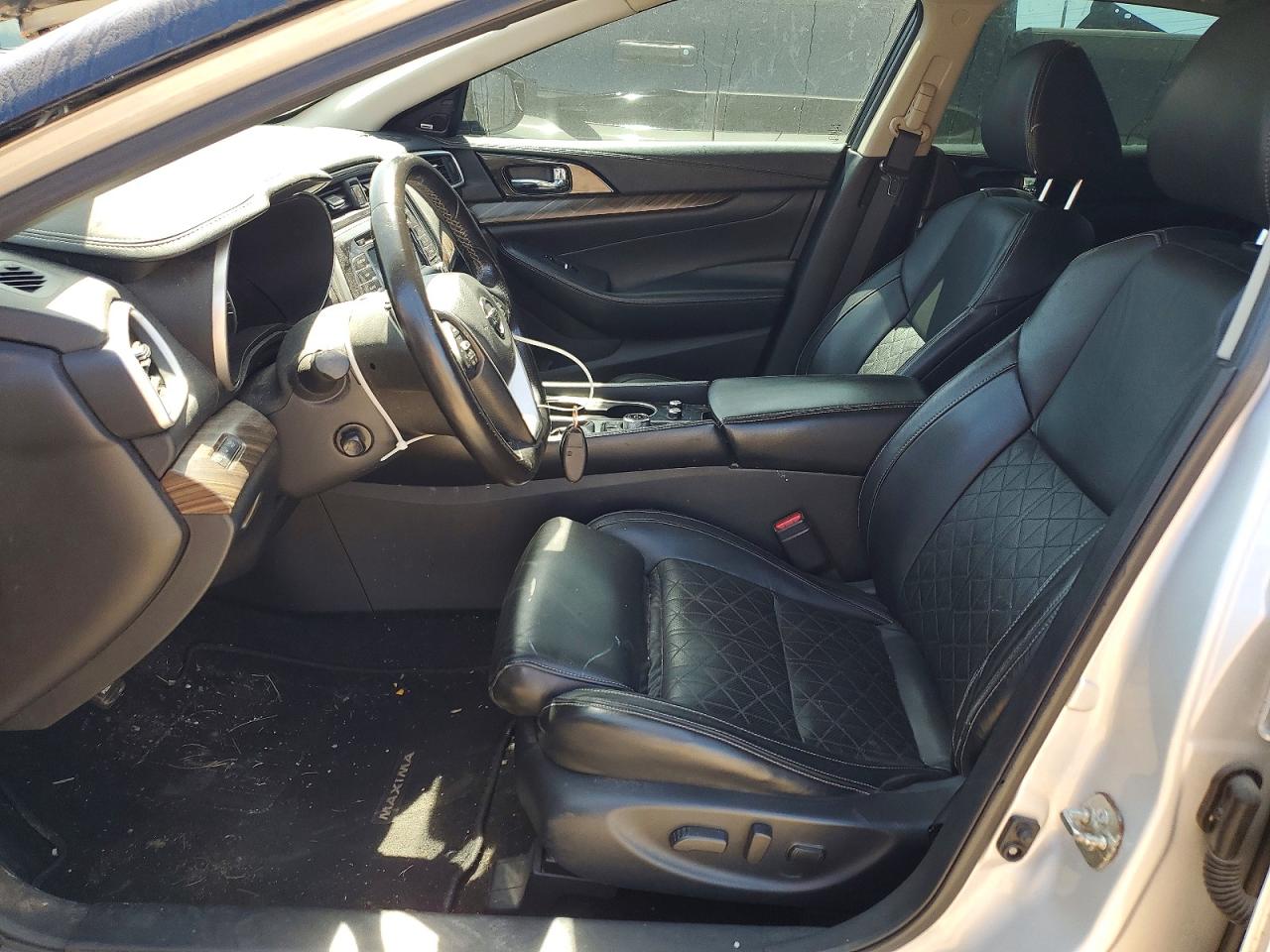 2017 NISSAN MAXIMA