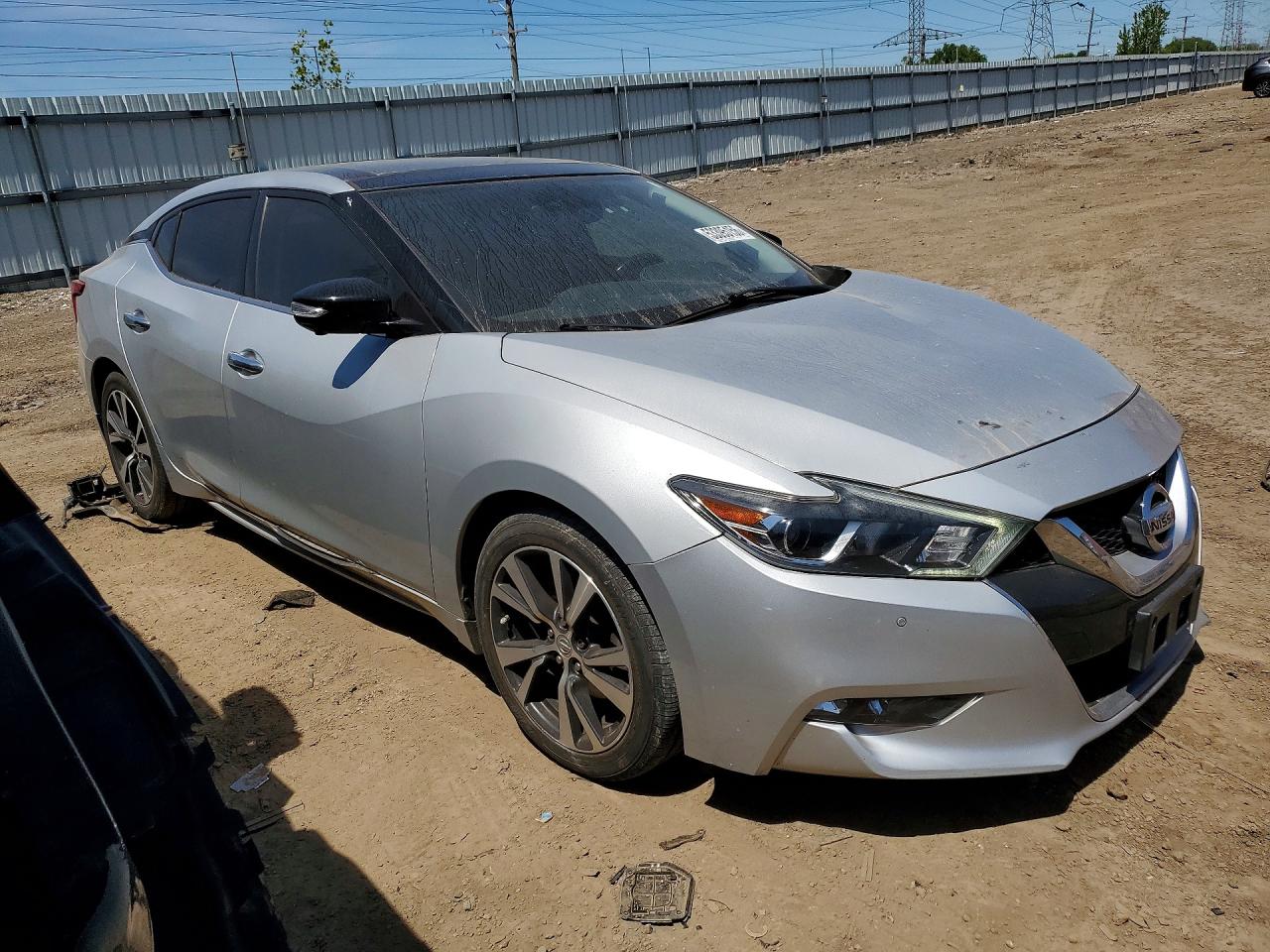 2017 NISSAN MAXIMA