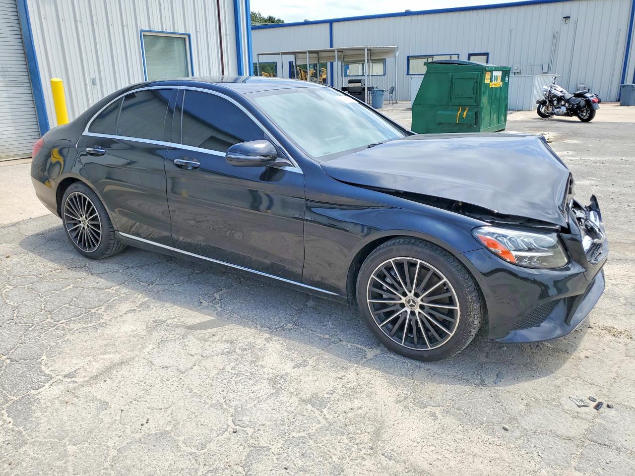2021 MERCEDES-BENZ C-CLASS