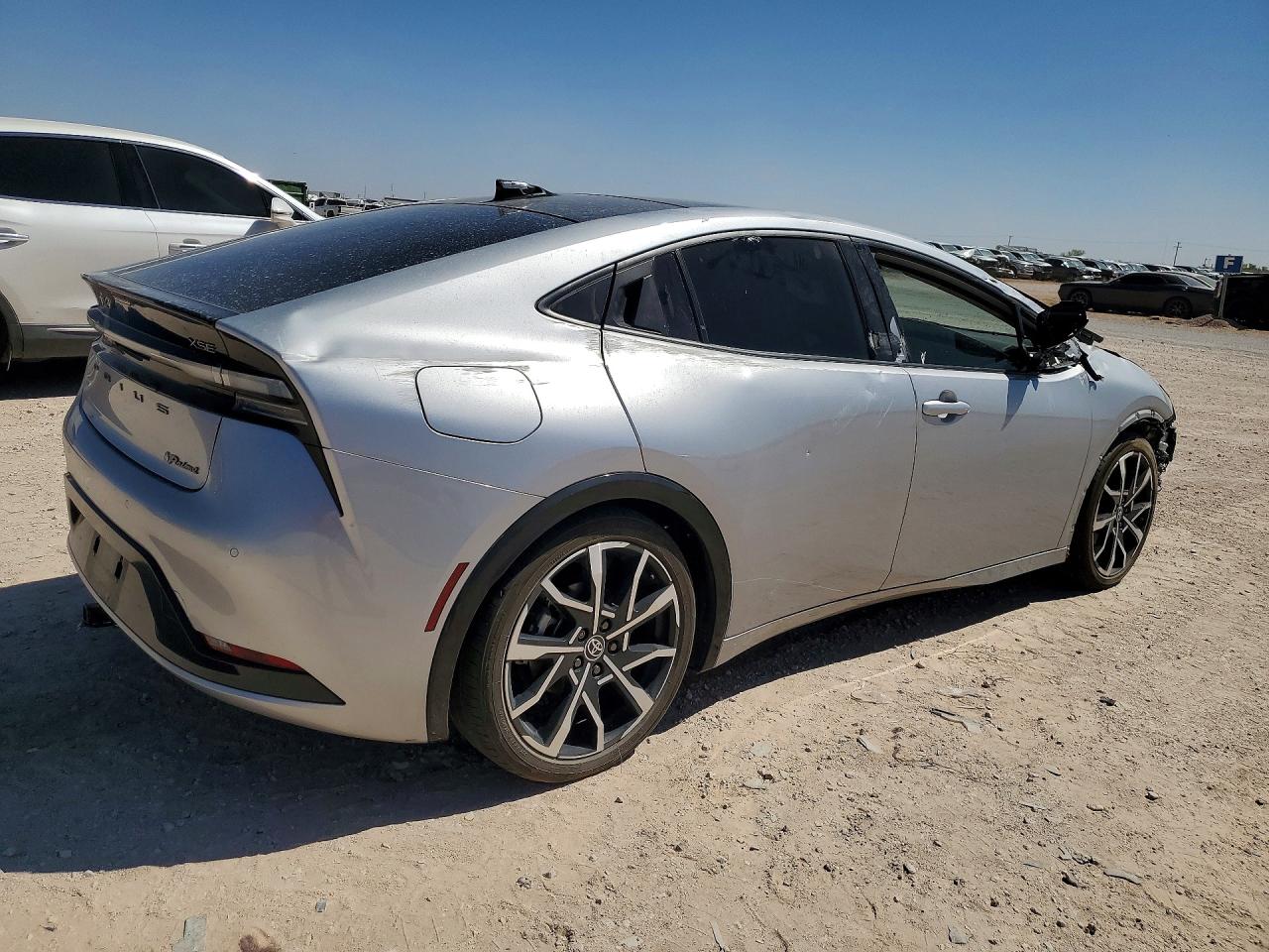 2024 TOYOTA PRIUS