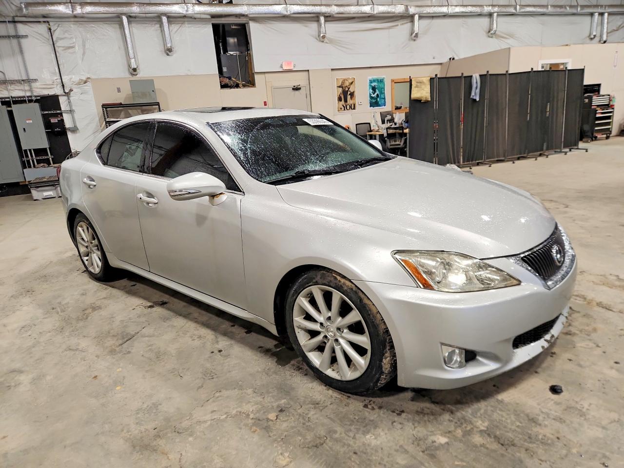 2009 LEXUS IS