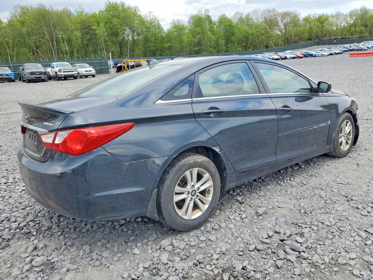 2013 HYUNDAI SONATA