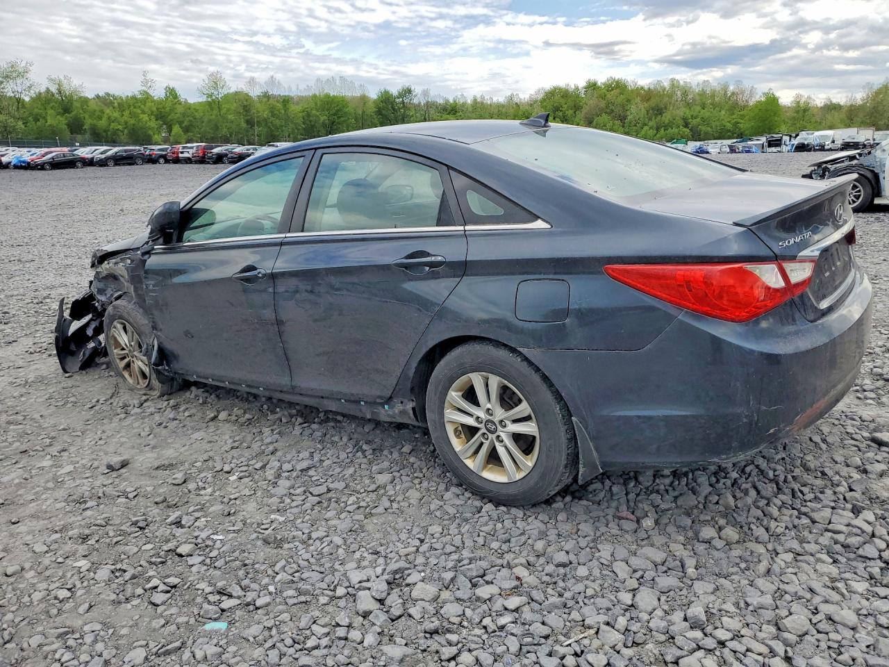 2013 HYUNDAI SONATA