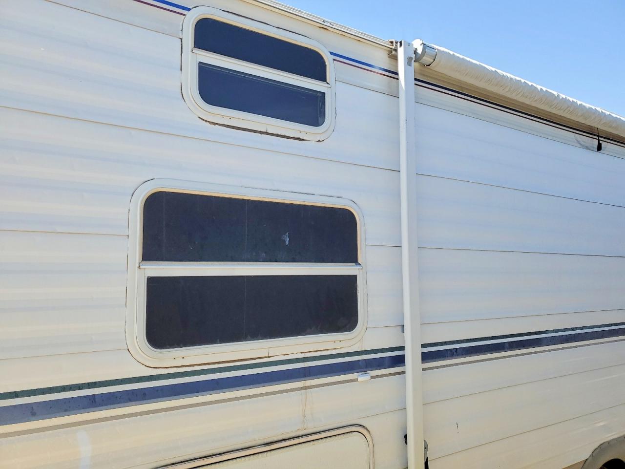2004 DUTCHMEN TRAVEL TRAVEL TRA