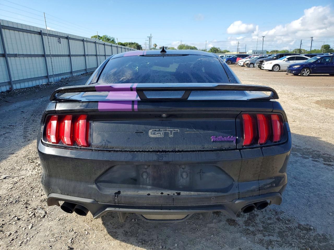 2022 FORD MUSTANG