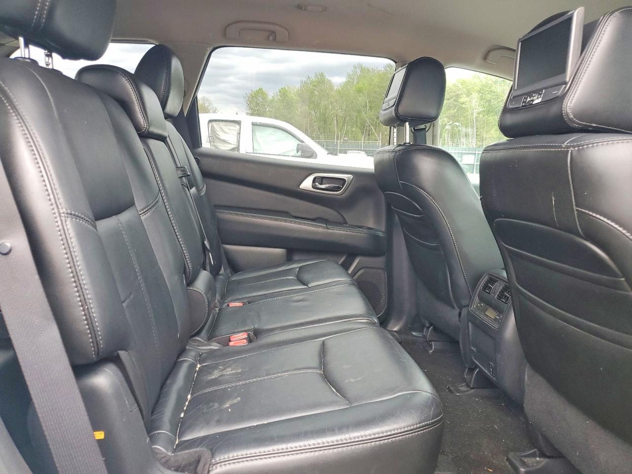 2013 NISSAN PATHFINDER
