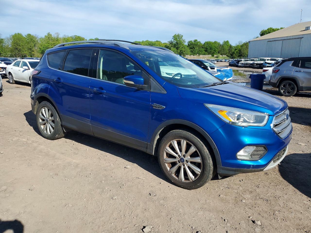 2017 FORD ESCAPE