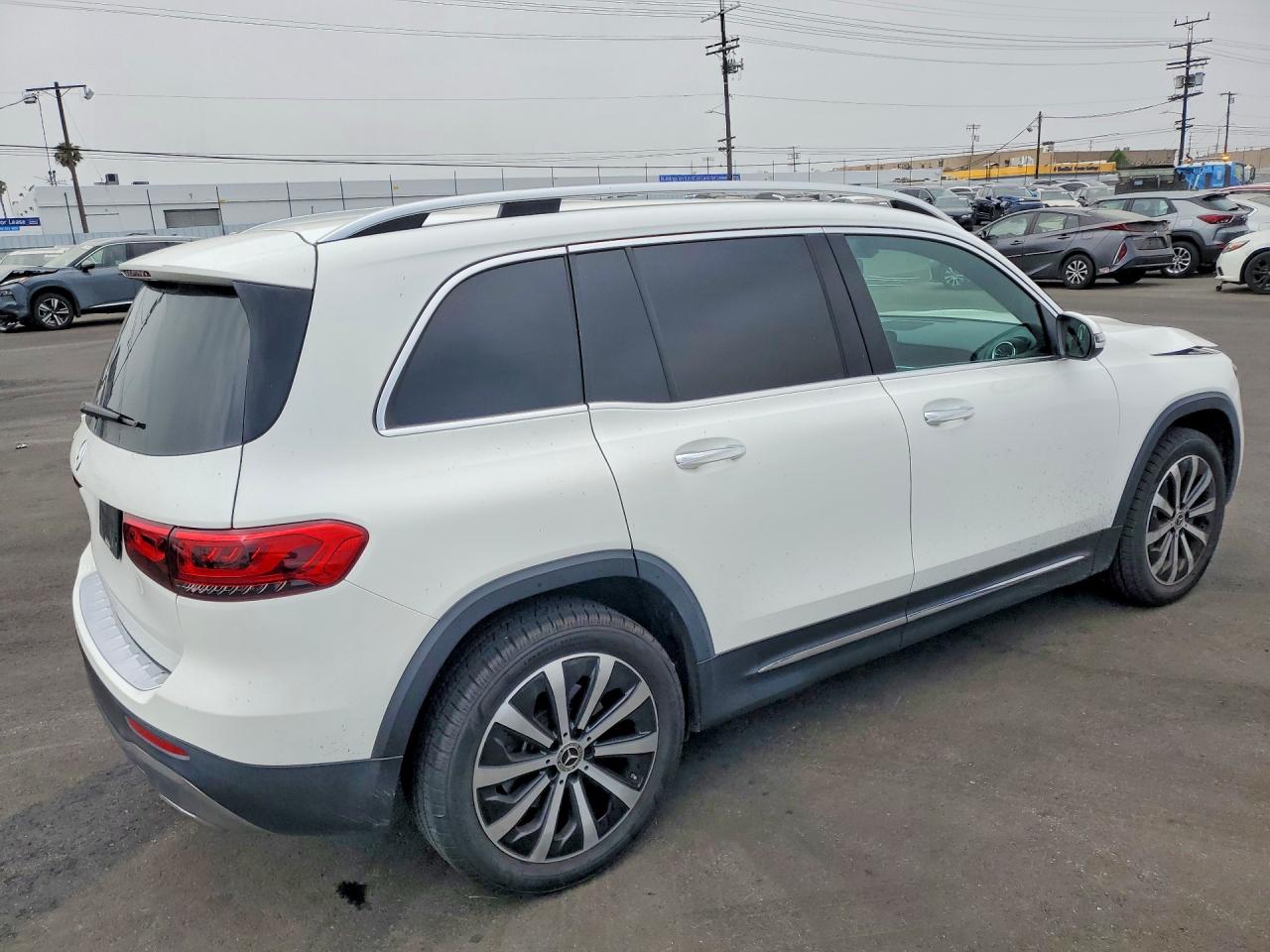 2022 MERCEDES-BENZ GLB-CLASS