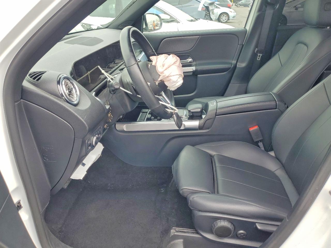 2022 MERCEDES-BENZ GLB-CLASS