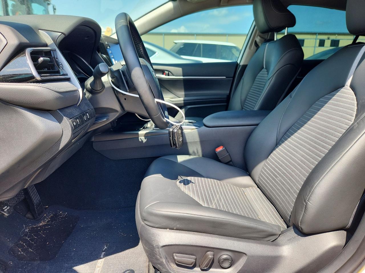 2024 TOYOTA CAMRY
