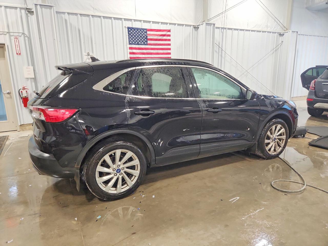 2022 FORD ESCAPE