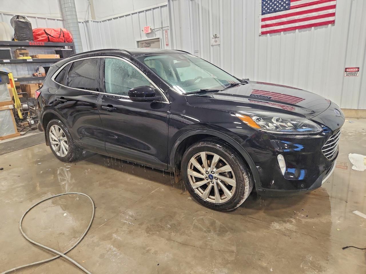 2022 FORD ESCAPE