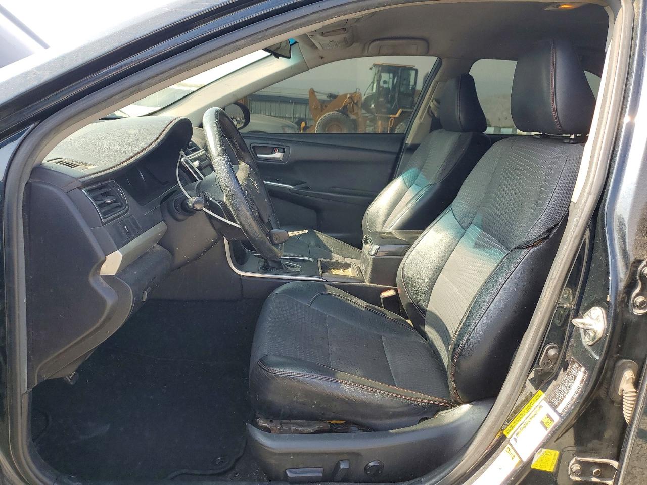 2015 TOYOTA CAMRY
