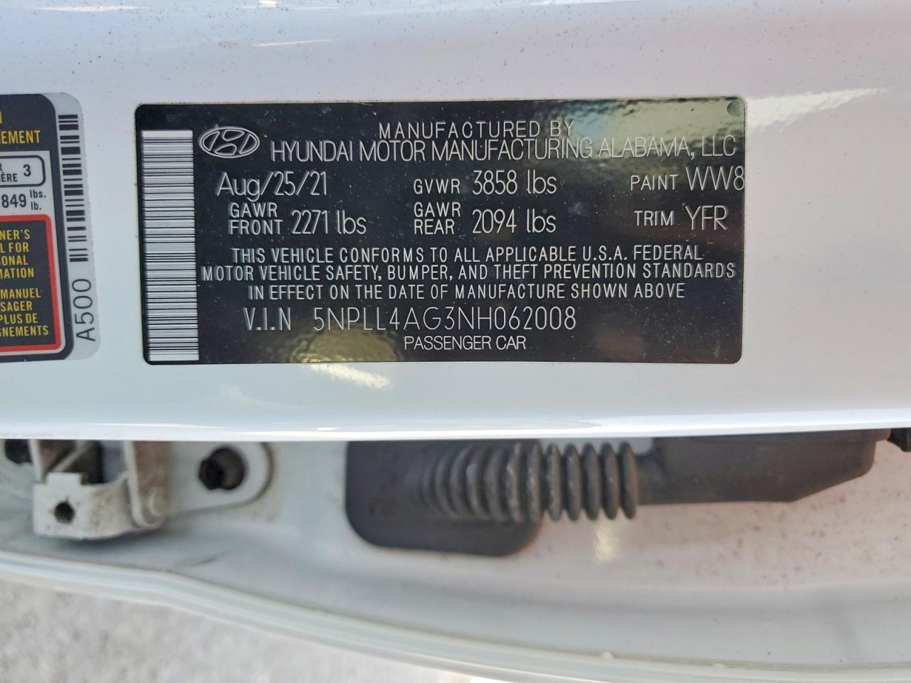 2022 HYUNDAI ELANTRA
