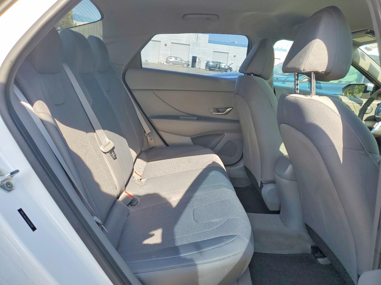 2022 HYUNDAI ELANTRA