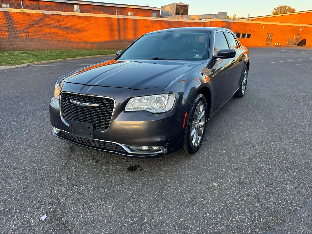 2016 CHRYSLER 300