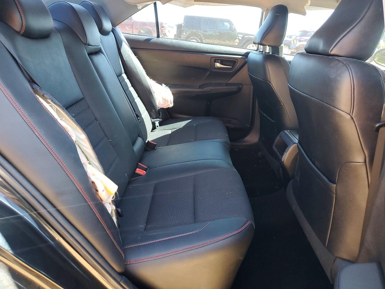 2017 TOYOTA CAMRY