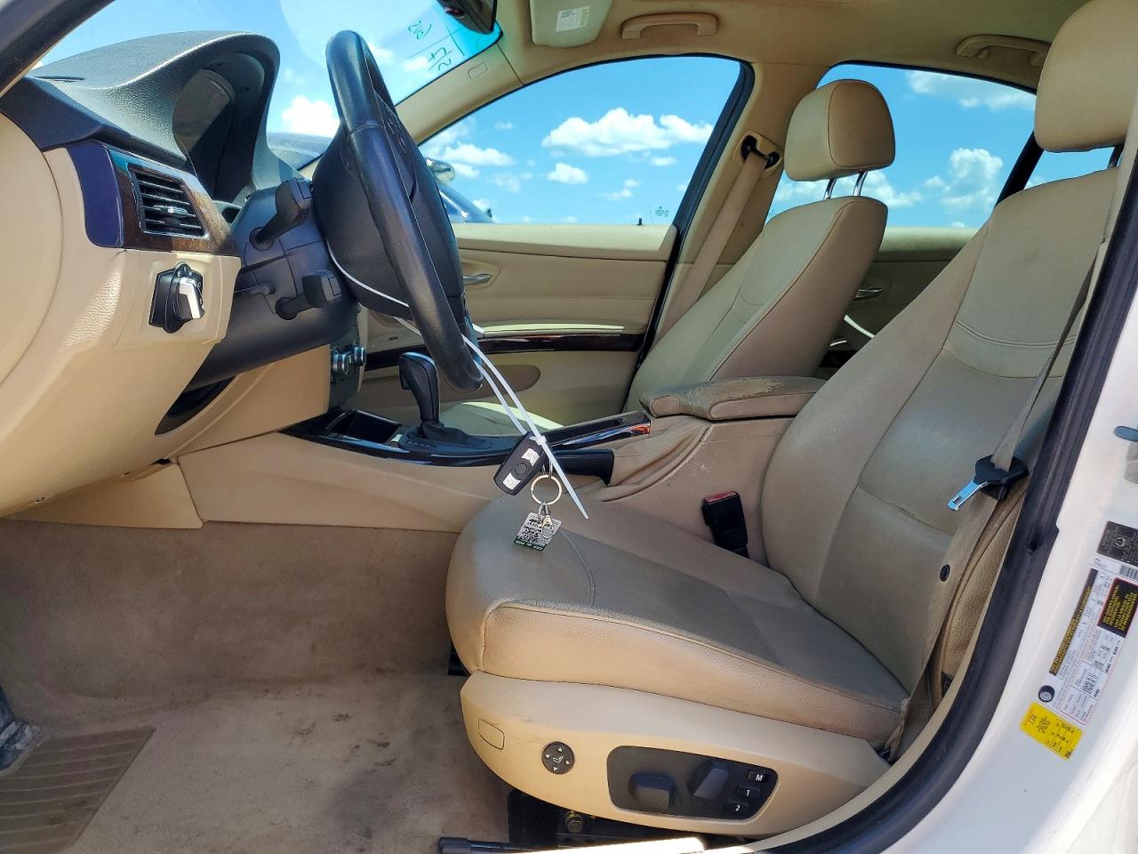 2011 BMW 3 SERIES