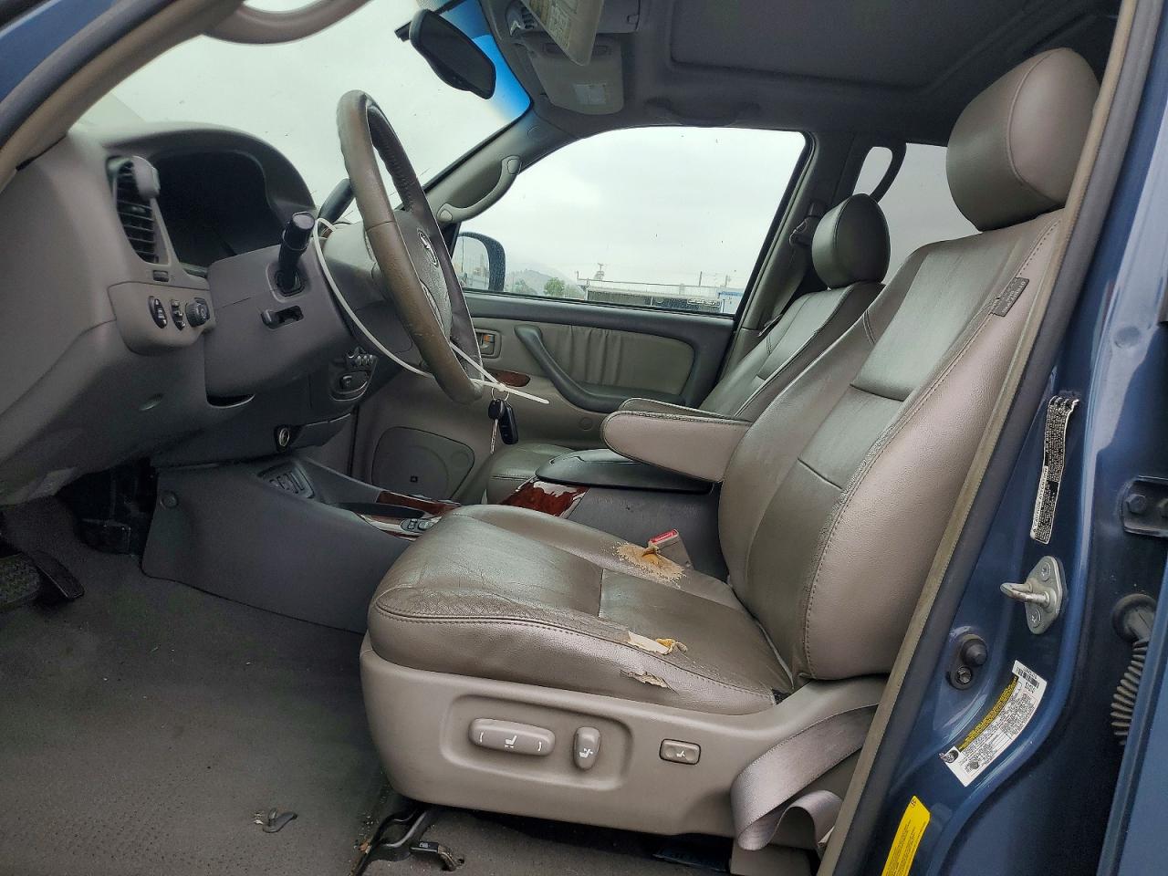 2006 TOYOTA SEQUOIA