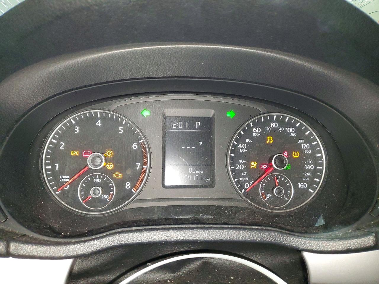 2014 VOLKSWAGEN PASSAT