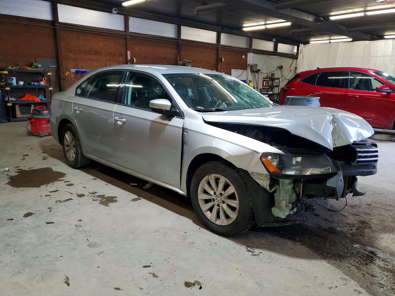2014 VOLKSWAGEN PASSAT