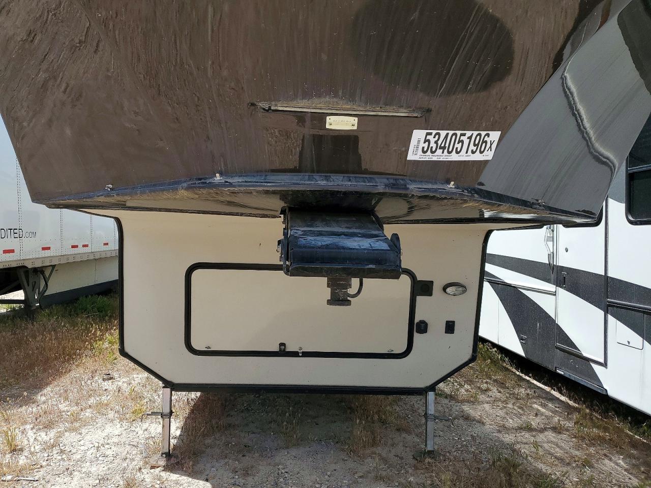 2016 COACHMAN TRAILERS