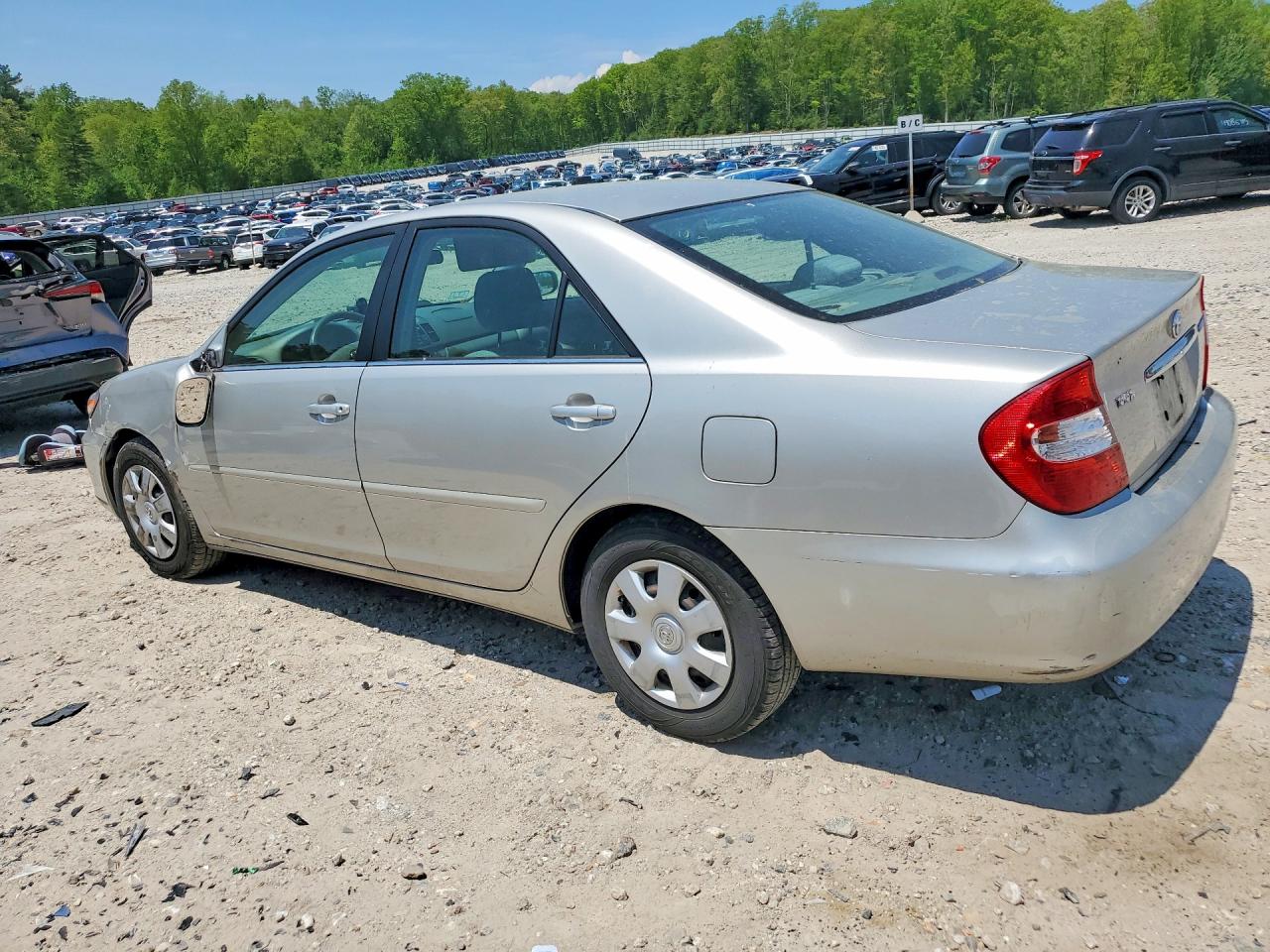 2004 TOYOTA CAMRY