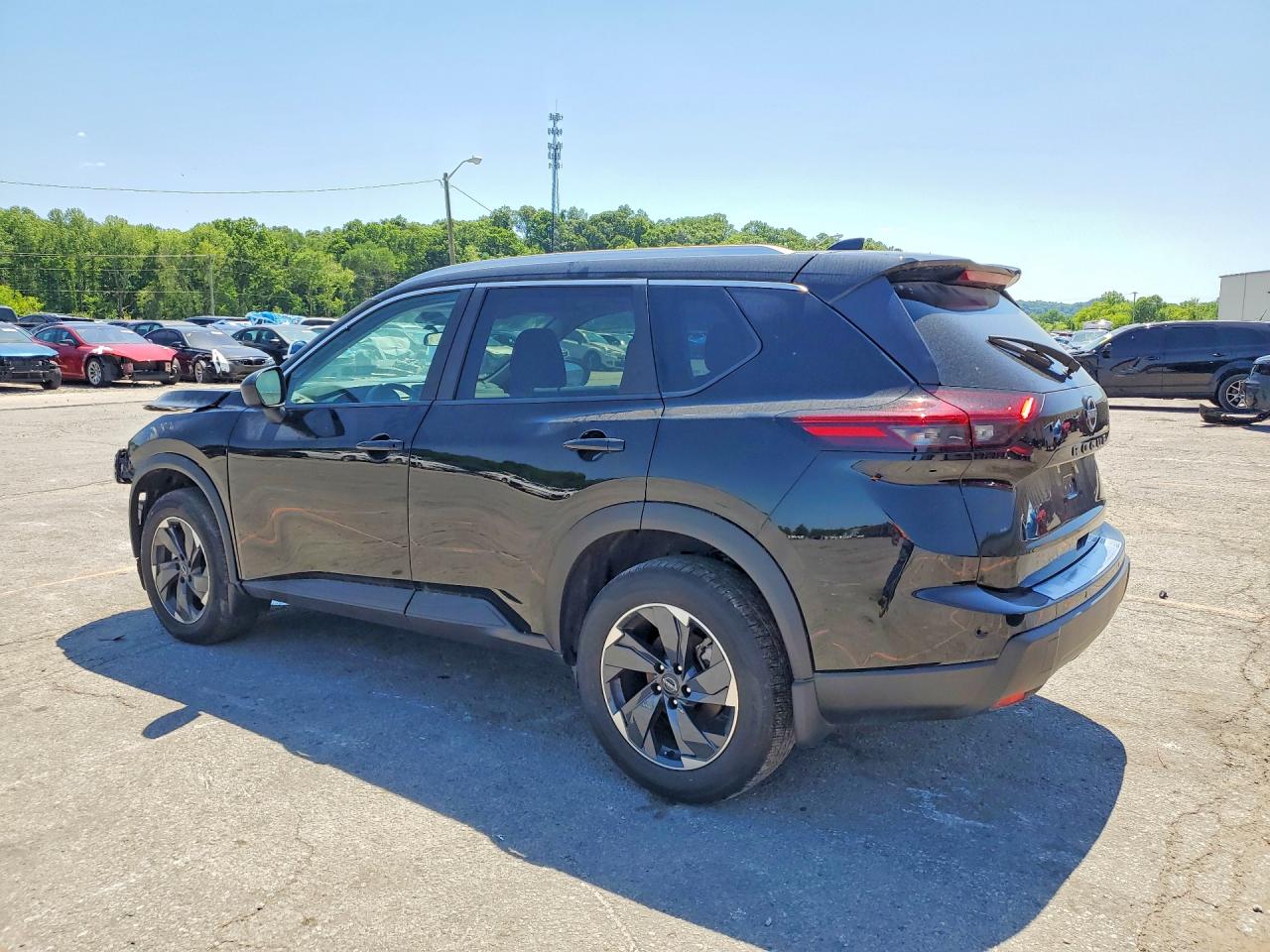 2025 NISSAN ROGUE