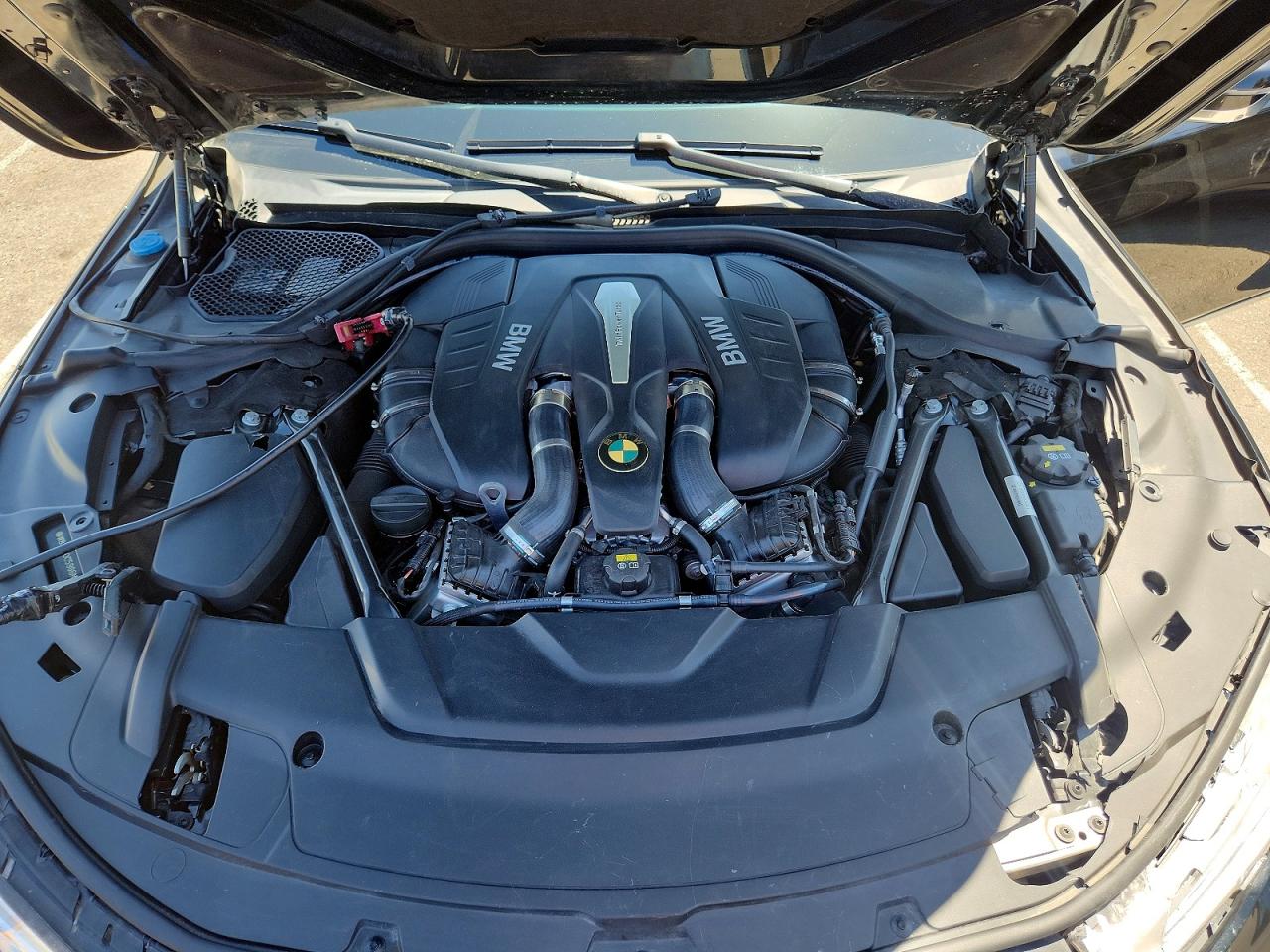 2016 BMW 7 SERIES