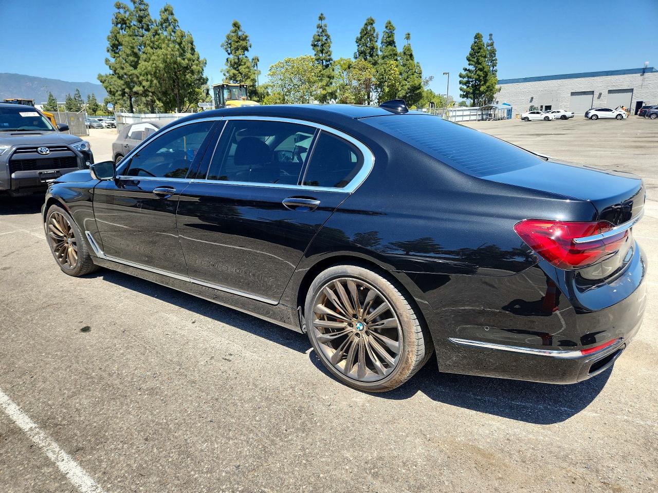 2016 BMW 7 SERIES